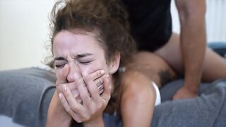 She Screams And Shouts While Cumming Her Brains Out