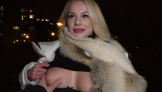Flashed Her Tits For Cash And Got A Creampie For Free