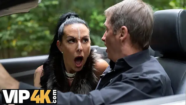 VIP4K&period; Hot mature brunette Texas Patti knows how to turn on men in public