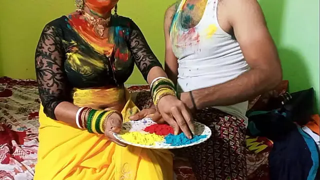 Bahu plays Holi with Sasurji on Holi by opening Bhurr&comma; Desi Bengali Chudai Video