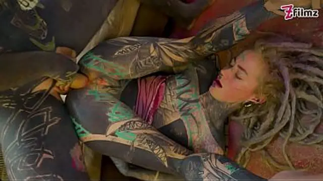 Dreadlocked Inked Girl Anal Cowgirl