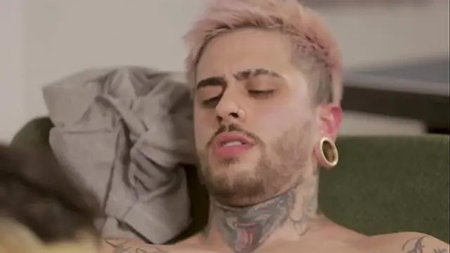 Playing ping pong with a hot girl with a big ass&period; Wet pussy&comma; perverted girl&comma; naughty student - Pucca Devil - Matheus Castro