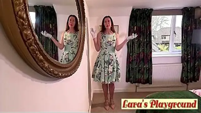 First Spring Rub with British Mature Lassie Lara Latex