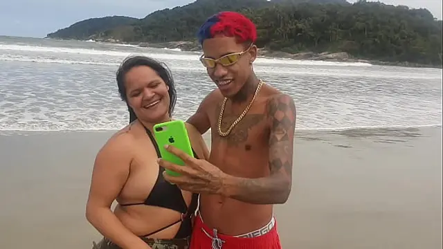 I bumped into a new one on the beach and found out that it was the famous Toy took me to his shack&period; Paty Butt - Wallif Santos El ToroDeOro &period; Complete on Red Xvideos