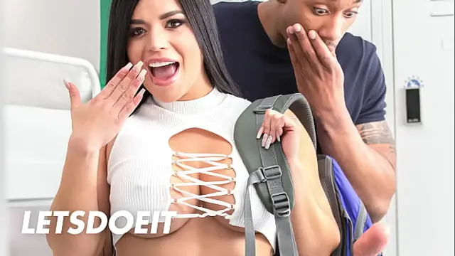 HORNY HOSTEL - Perfect MILF &lpar;Sara Retali&rpar; Meets BBC Stud And Lets Him Pound Hard Her Juicy Mature Pussy