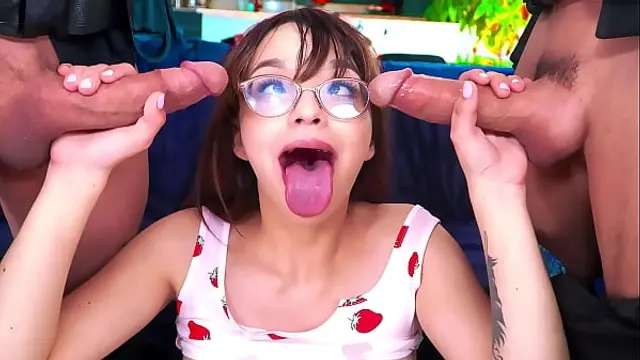 Crazy stepdaughter sucks two police officers that came to control her crazyness