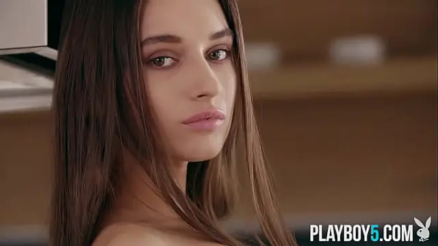 Ukraine has the most beautiful women and Gloria Sol is my favorite