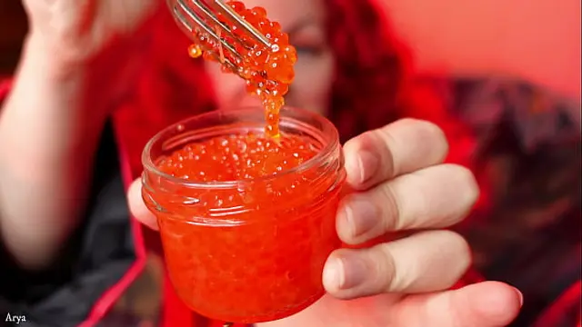 ASMR mukbang&colon; redcaviar