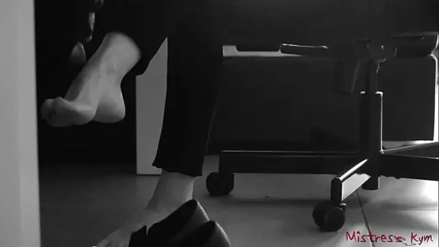Femdom Wife gets her Shoes and Feet licked - Mistress Kym
