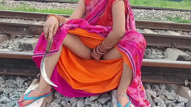 Desi Village bhabhi Fucking Field Lover Boy Outdoor video
