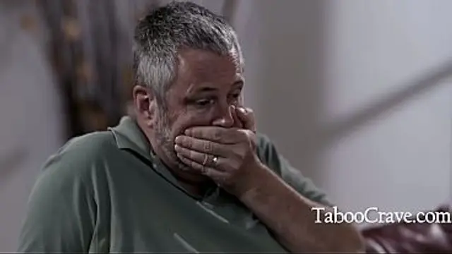 step Son throwsover step dad and fucks step mom infront of him &lpar;Portuguese Subtitles&rpar;