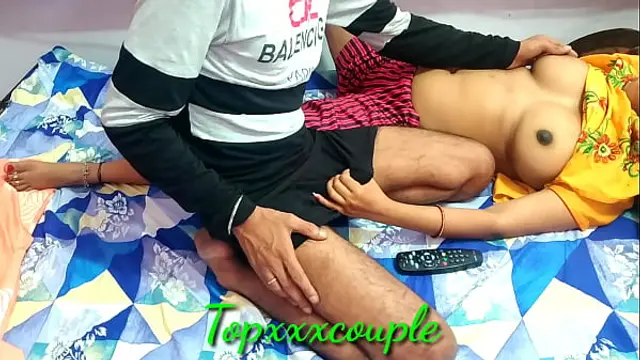 Bed breaking desi sex of village desi bhabhi