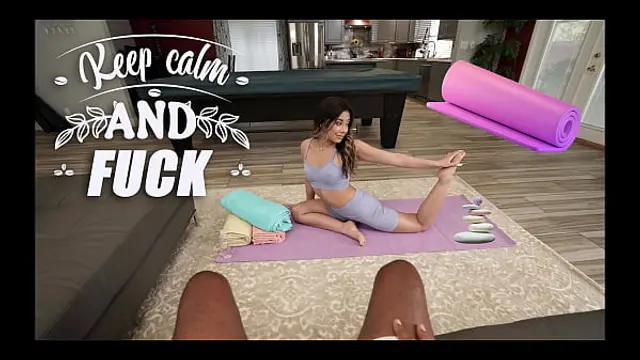 VIRTUAL PORN - Helping To Stretch Out Petite Latina Xxlayna Marie &num;YOGA