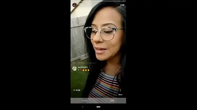 Husband surpirses IG influencer wife while she's live&period; Cums on her face&period;