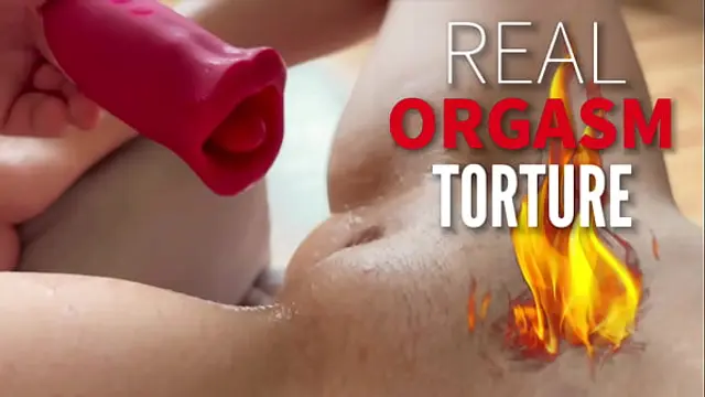 &laquo;Ahhh FUCK&comma; I'm going to cum&excl;&raquo; Very intense orgasm&comma; with tremors&period;