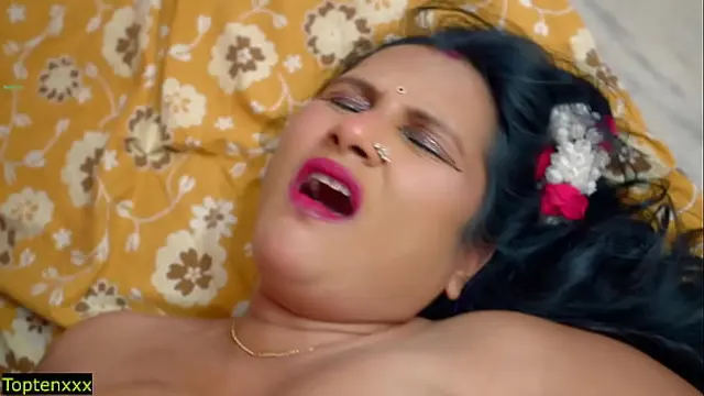 Big boobs Village bhabhi sudden sex with Husband friend&excl; Cheating Sex