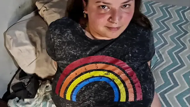 Waking Up My Curvy Girlfriend - Real Homemade Morning Oral &amp; Swallow