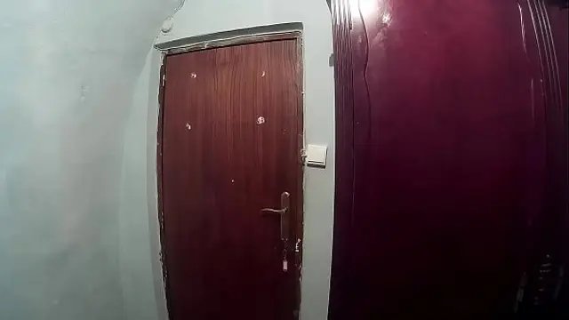 They come to fix my front door and I end up eating all their cum on my face&period; There is nothing that makes me more horny than tasting the semen inside my mouth&period;
