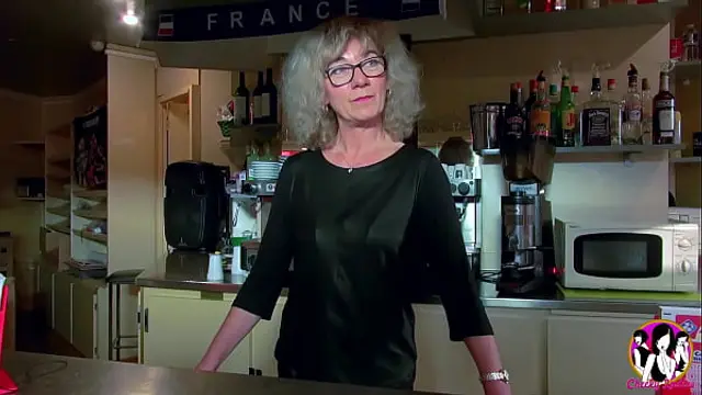 Naughty Granny wants to be fucked in every hole