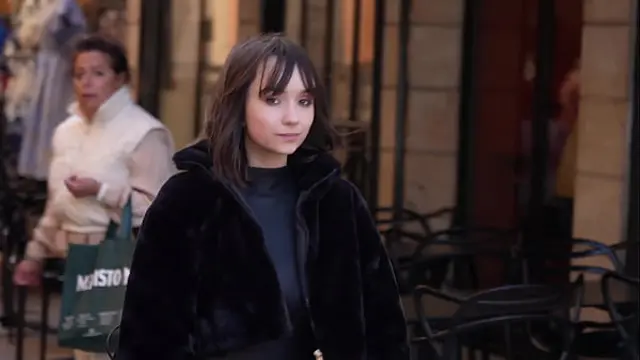 Abby&comma; 20&comma; fresh casting
