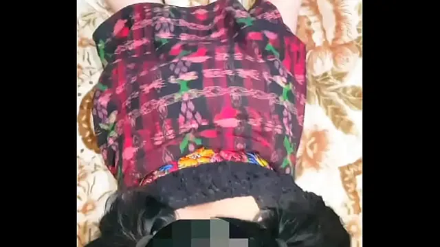 Chapina with cut and heels