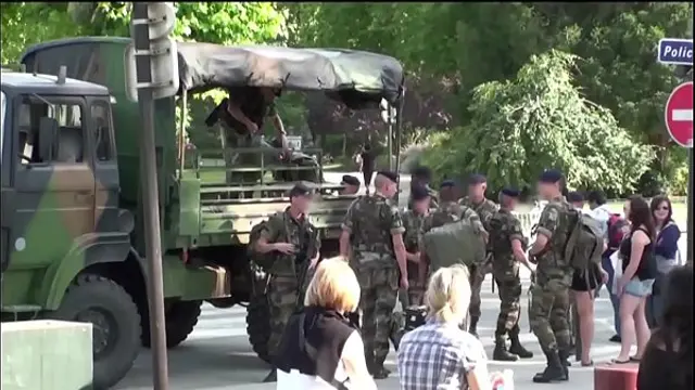 Eiffel Tower extreme PUBLIC sex threesome orgy