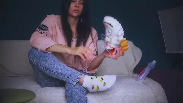 The brunette refused sexual services in a taxi&comma; but soon regretted it&comma; as she had not had sex for a long time and the pussy demanded attention&period; Offended by herself&comma; she found that his cock was good enough and fucked her pussy with her fist&period;