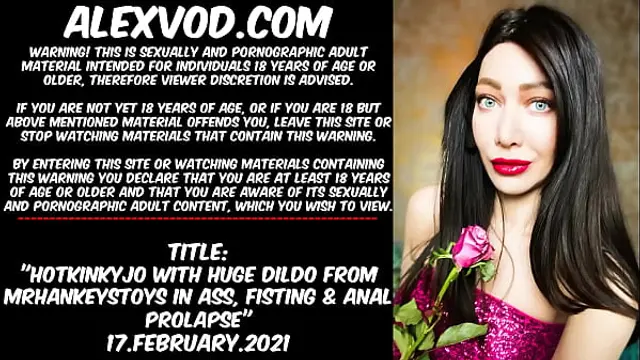 Hotkinkyjo with huge dildo from mrhankeystoys in ass&comma; fisting &amp; anal prolapse