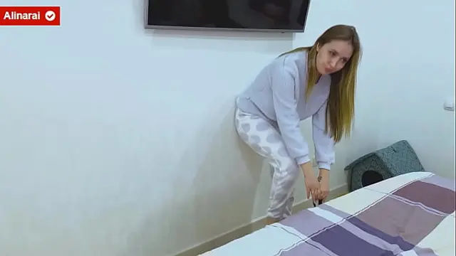 For the first time in his life&comma; the stepson fucks his stepmother hard in anal&period; - Oh no&comma; you went into the wrong hole&comma; you bastard&excl;&period;