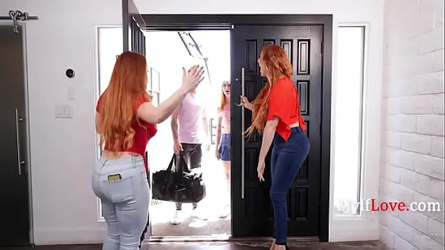 Stepsiblings And Sexual Shenanigans with Ginger MILFS Summer &amp; Lauren