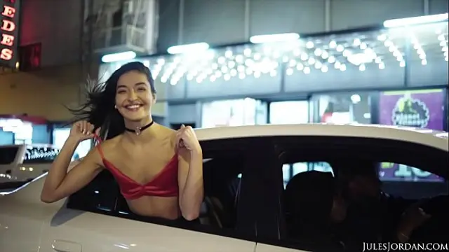Jules Jordan - Emily Willis Interracial&comma; She Takes Two Guys On A Wild Ride&excl;