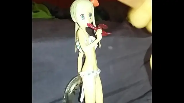 Cumshot on Figure