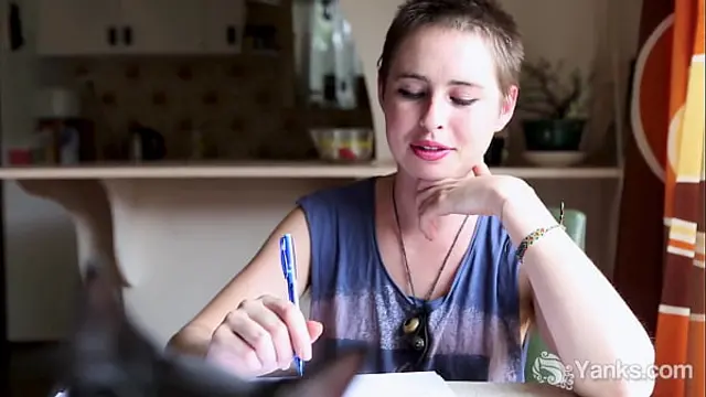 Olive Glass&comma; talks Fetishes and Cums with her Hitachi