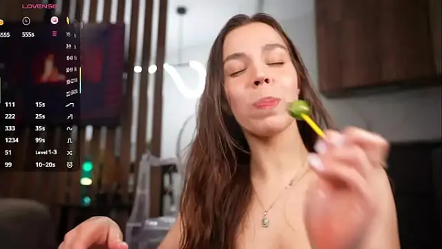 Raw Cam Hellride with Monika Youthfull &ndash; Shaved Slut Squirts Like a Fucking Hose on camrecordings&period;me monika youthfull