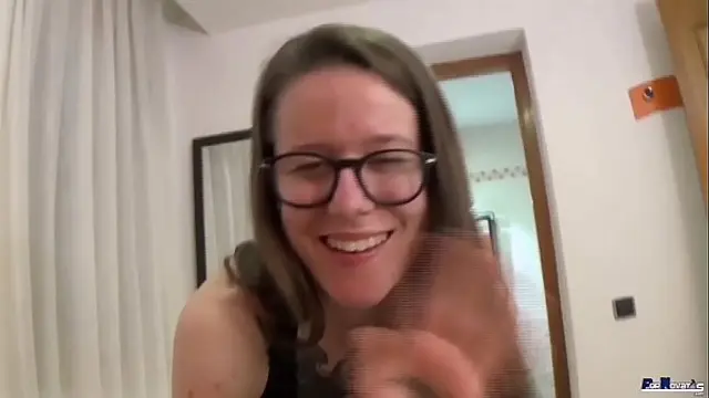 VERY HORNY SMALL AMERICAN TEEN AMATEUR SWALLOWS CUM