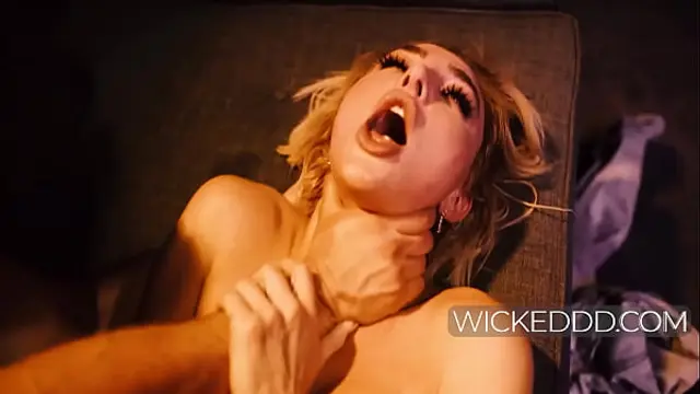 Seth Has A Thing For Blondes