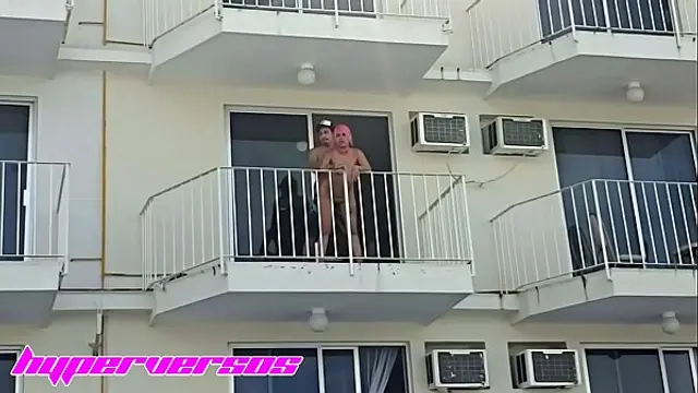 Hot couple starts to fuck on the balcony of the hotel in Acapulco&comma; the waitress notices it and doesn't say anything to them