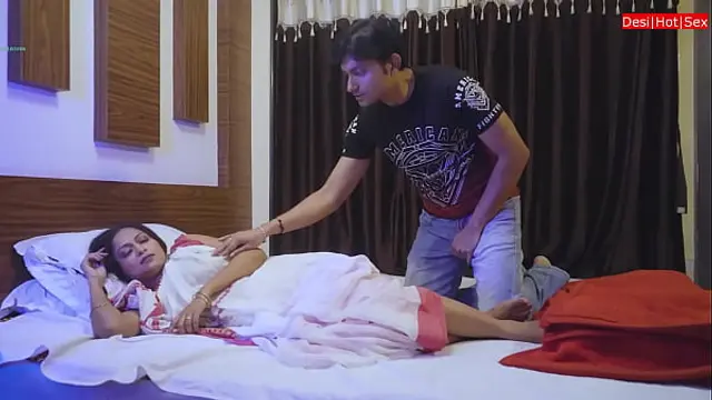 Desi Jamai and young Sasuri Hot Taboo Sex&excl; Asian hot sex