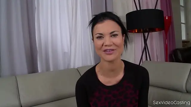 Casting Exhibitionist Jasmine Jae Can&rsquo;t Wait To Finger Her Fuckhole