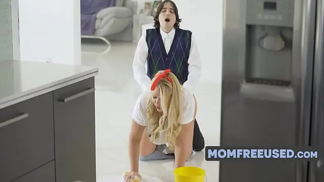 Stepmom Is Our Family's Freeuse Cum Bucket - Karen Fisher&comma; Ricky Spansh&comma; Rusty Nails