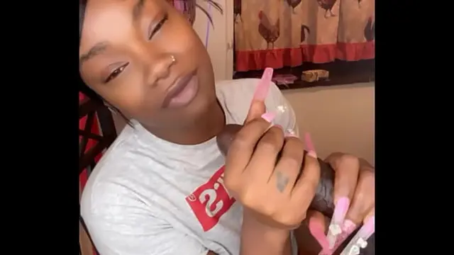 STEPBROTHER DRIPS AND DROP BBC ON STEPSISTER &lpar;Verbal&rpar;