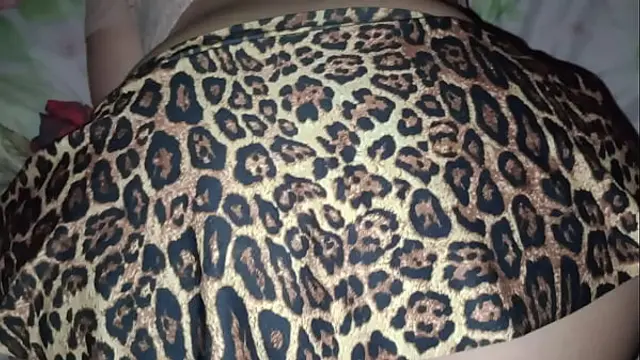 EATING MY NEW HOT ASS IN A SITTY AND AS A TOAST I STILL FILLED HER SAFADA WITH HOT MILK