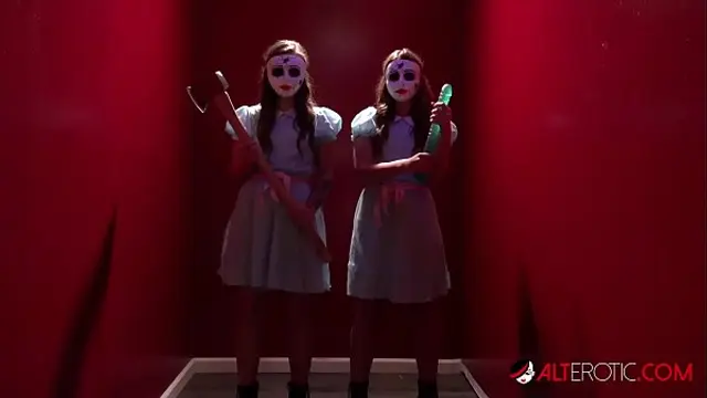 HO HUNTERS - Fucking ghost twins Joey and Sami
