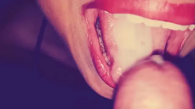 Sensual Mexican blowjob at the end receives semen discharge and her beautiful and sexy bitch mouth
