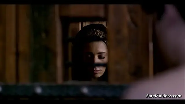 Big booty whore has sex before the battle &num; Jay Taylor