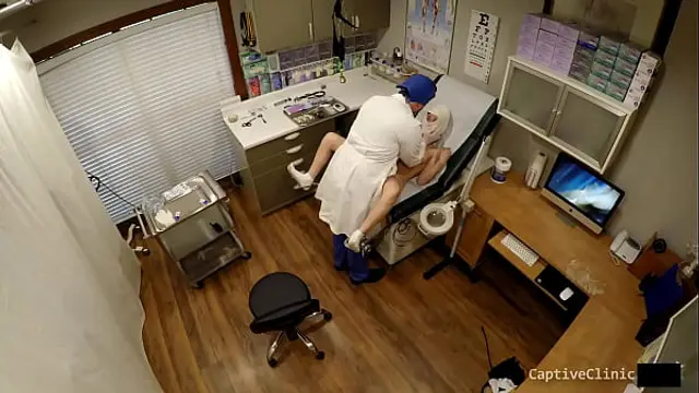 To Gain Citizenship Immigrants Used For Medical Testing At Good Samaritan Health Labs&excl; "The New Immigration Policy" starring Doctor Tampa &amp; BondageClinic Part 18 26 Reup