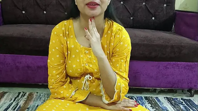 Himachali Audio&comma; Beautiful Indian Bhabhi's sex with the wall&comma; Galiyaan's pussy fucked by the wall&comma; then the main