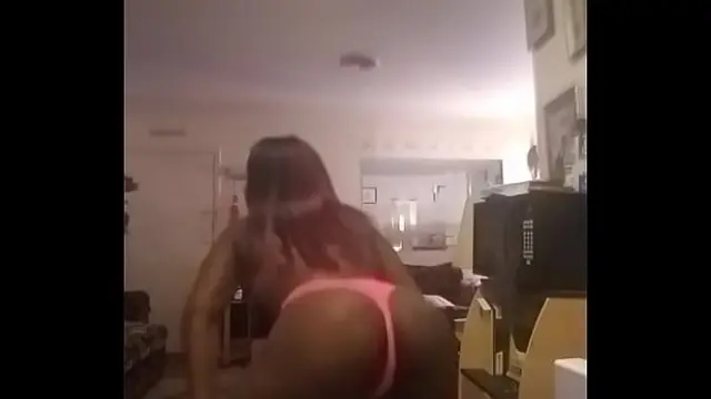 Satisfy the headbanger Big Ass Shaking and Clapping
