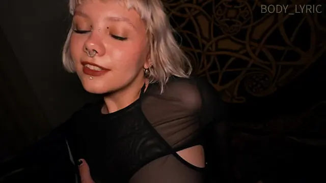 I'm too horny&excl; Fuck me&comma; please&excl; &quest;