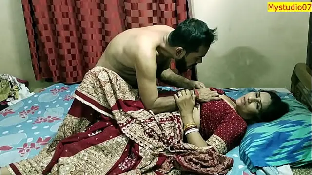 Indian xxx milf bhabhi real sex with husband close friend&excl; Clear hindi audio